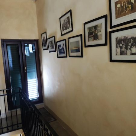 La Casa Dellamericano - Casa D'Epoca Anni '30 Aliano Exterior foto